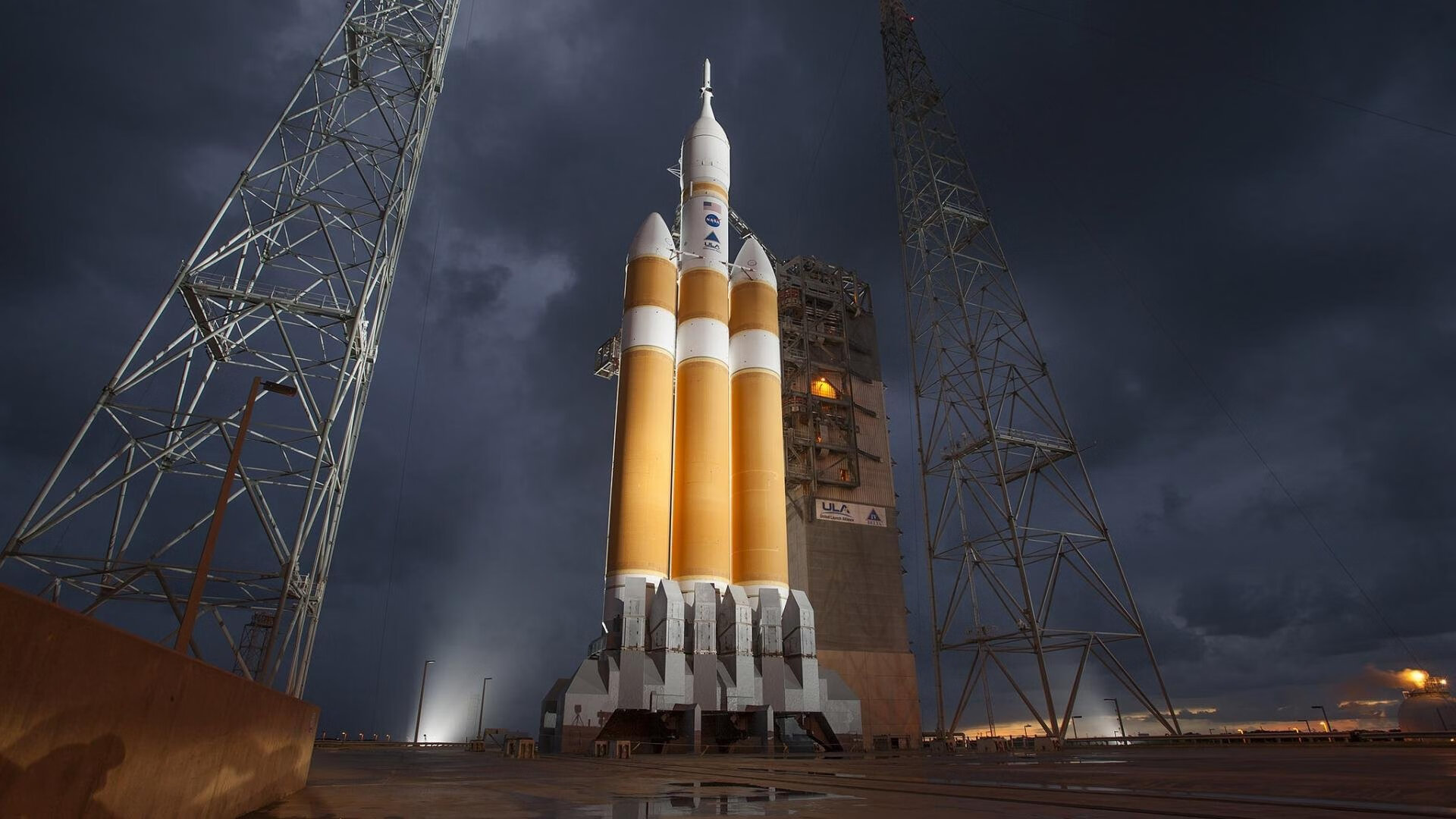 绝境中的光辉,库尔图瓦一扑定乾坤,法国险胜波兰晋级