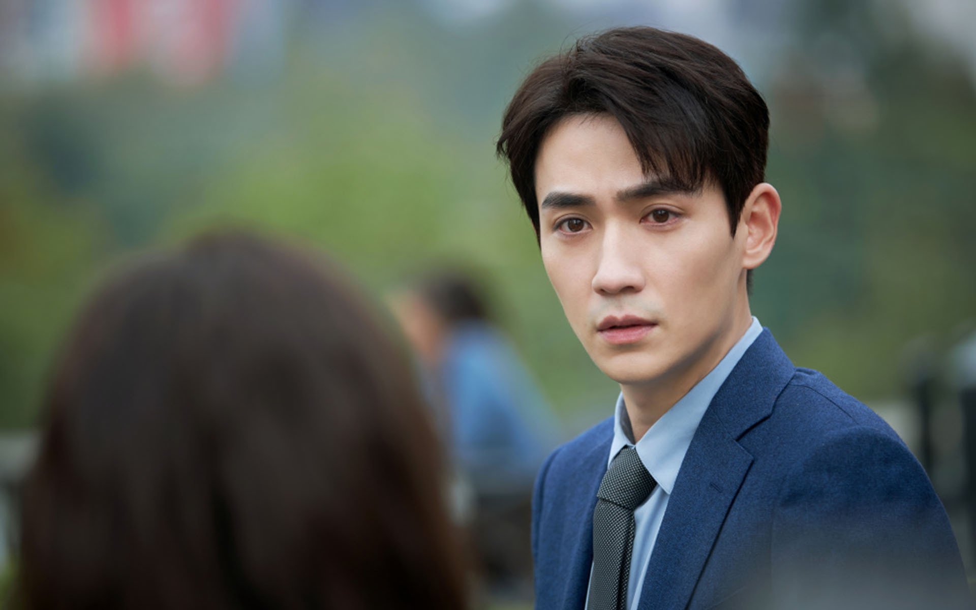 冷雨夜下的英雄，巴尔韦德一射两传导演皇马惊险胜利