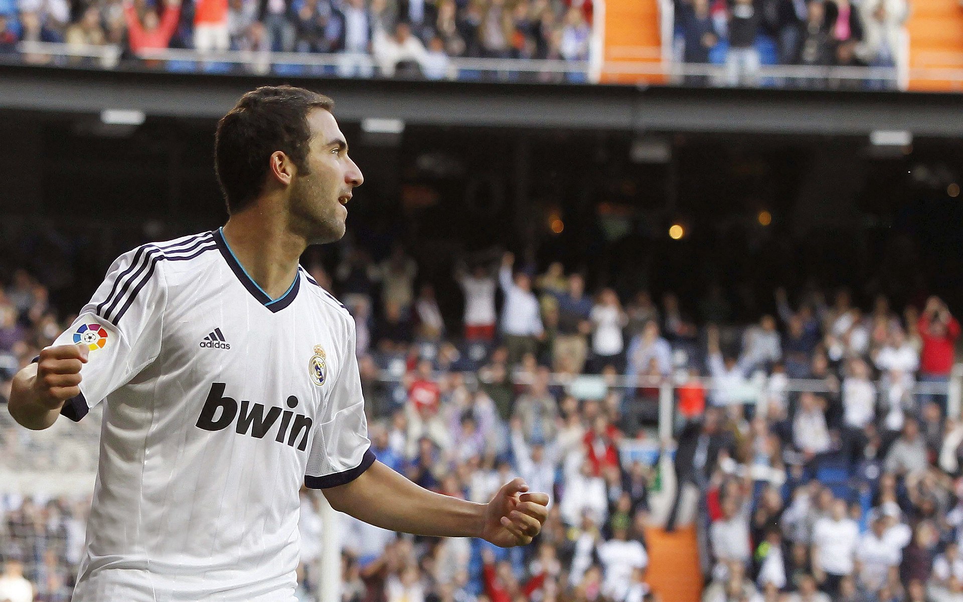 空袭华盛顿!老鹰三枪108分轰垮奇才 杰伦格林末节19分定江山